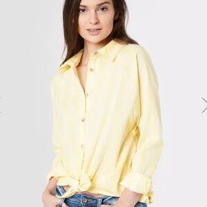 BKE  Bukle Chevron Print Eased Shirt Yellow Whit Button Down Size Medium